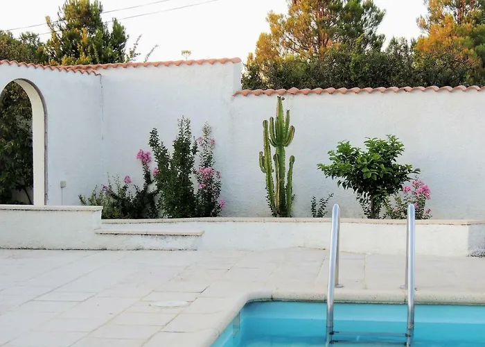 Сasa de vacaciones Mas Les Romarins *